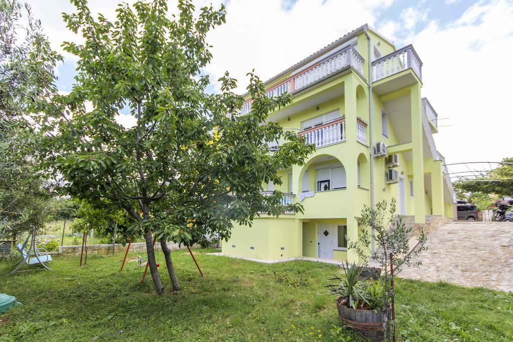 Apartment Vilic Pula Extérieur photo